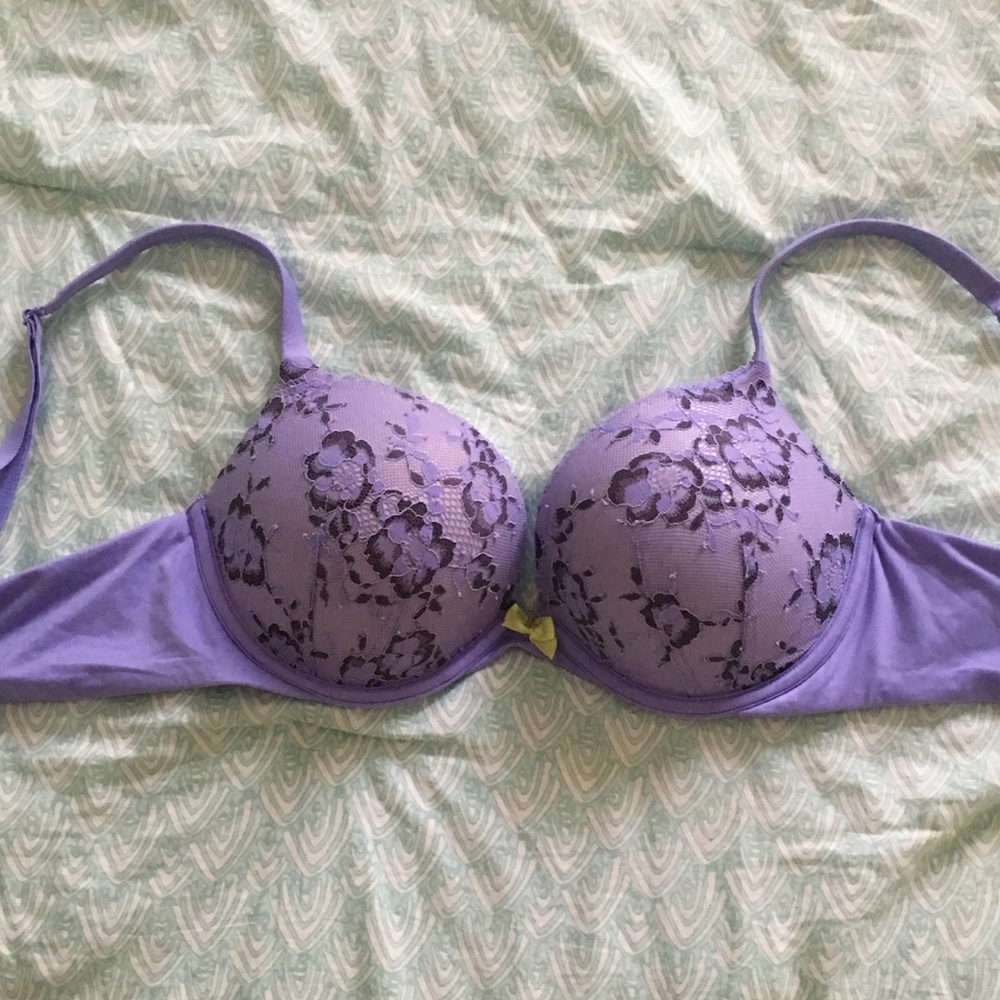 Body by Victoria Push Up Bra
